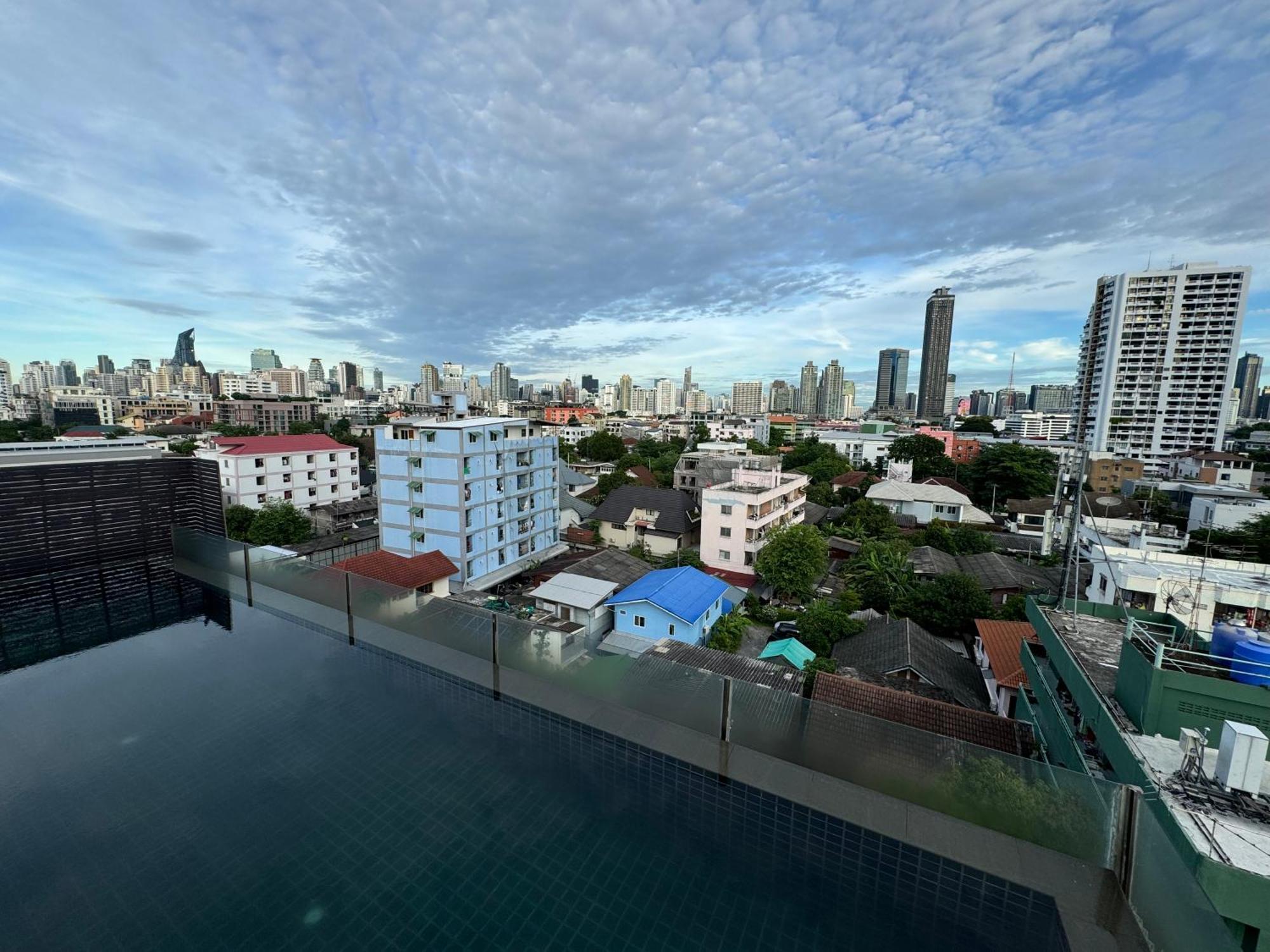 W8 Condo, Top Floor Luxe 3 Bedroom Penthouse, Hip Central Bangkok Area, 5 Mins From Thonglo Bts Station Бангкок Экстерьер фото